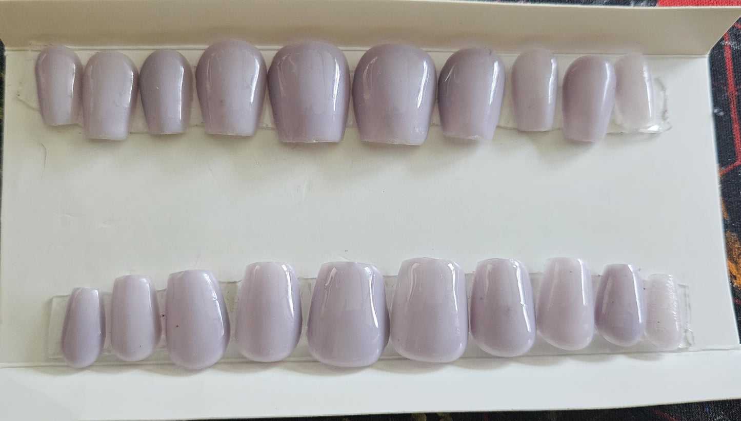 Pale Lavenar Glossy Short Coffin Press-On Nails Set