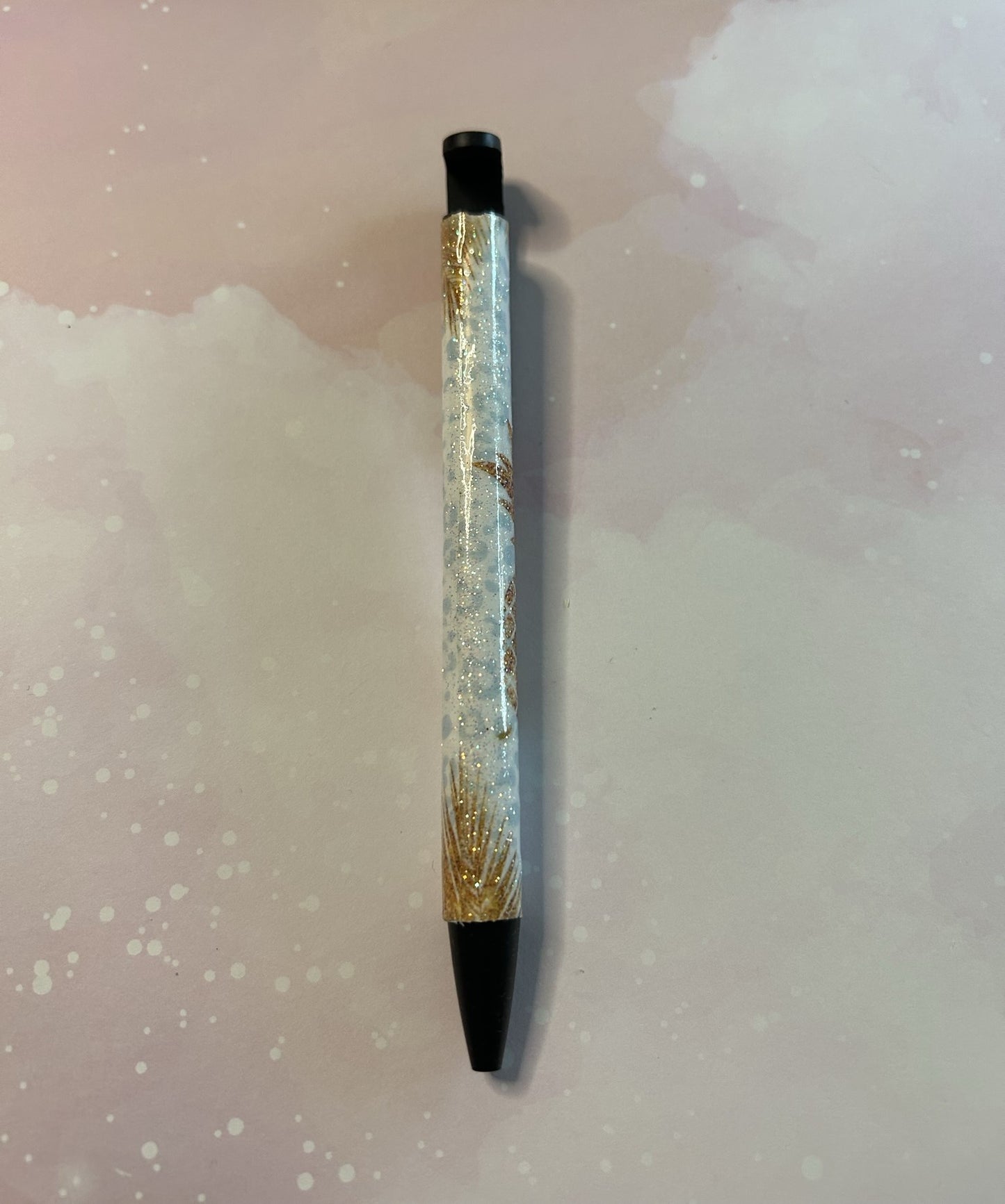 White & Gold Pineapple Pen