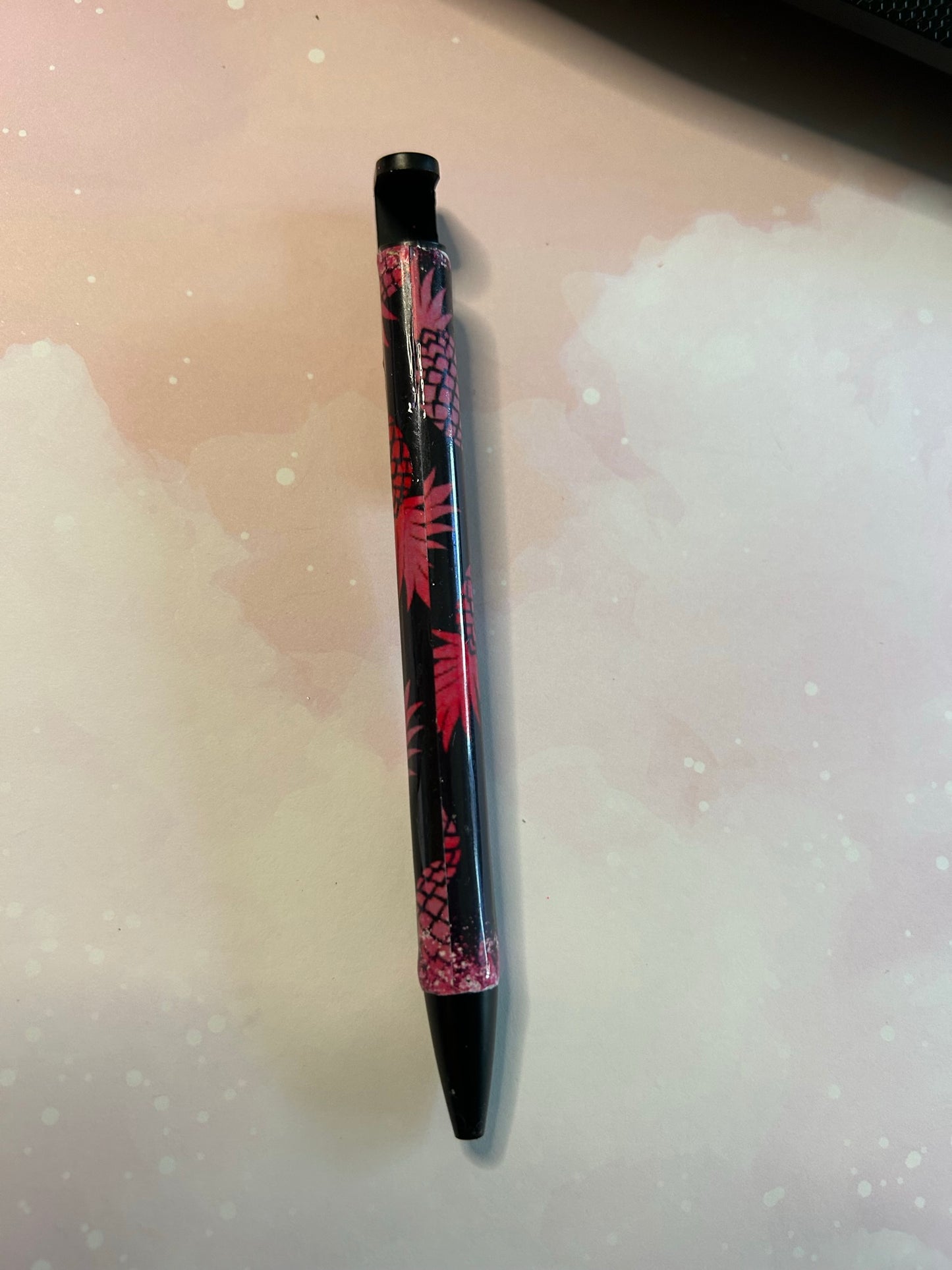Black & Pink Pineapple Pen